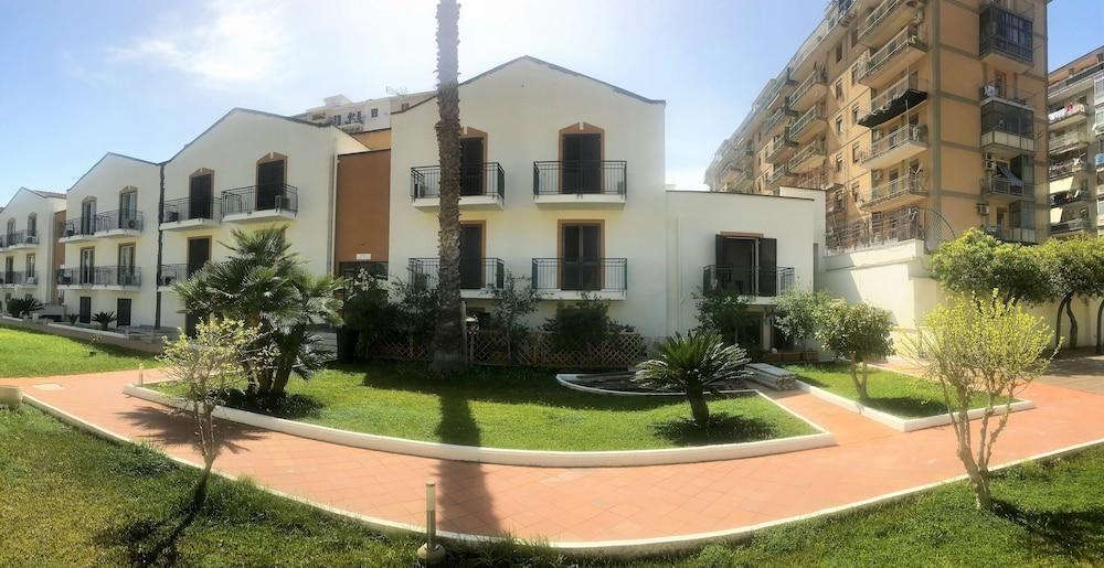 Hotel Casena Dei Colli Palermo Esterno foto